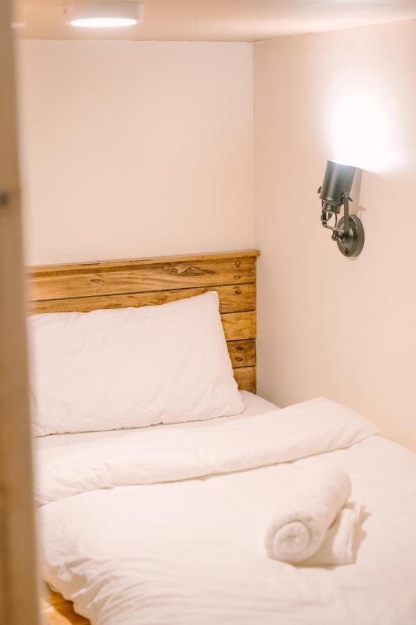 Happiness Hostel Siargao 제너럴 루나 외부 사진